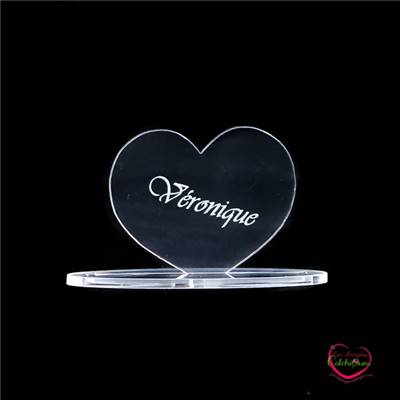 Marque place forme de coeur en plexi 8 x 4,5 cm 