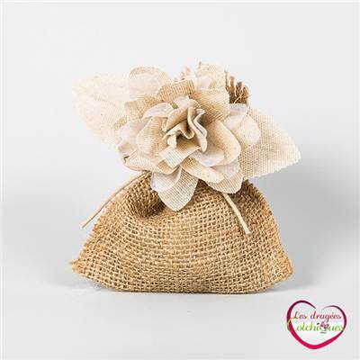 pochon à dragées bourse en jute avec deco rose